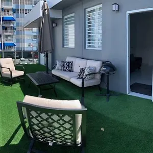 Apartment Isla Verde Oasis Ph With Private Terrace, Kingbed, Wifi, Pk, San Juan
